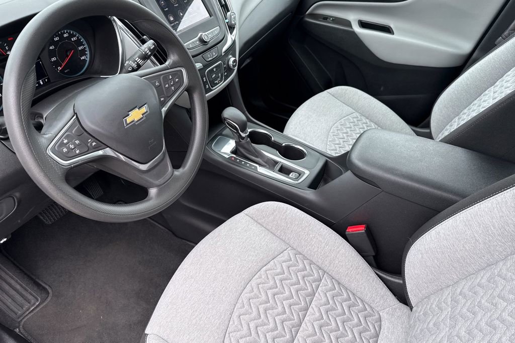 2023 Chevrolet Equinox LS photo 6