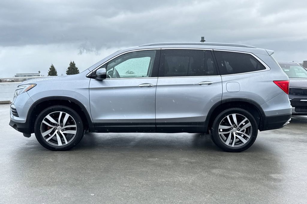 2018 Honda Pilot Touring photo 5