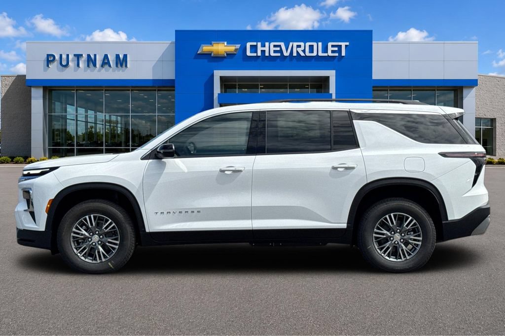 2027 Chevrolet Traverse LT - Photo 6