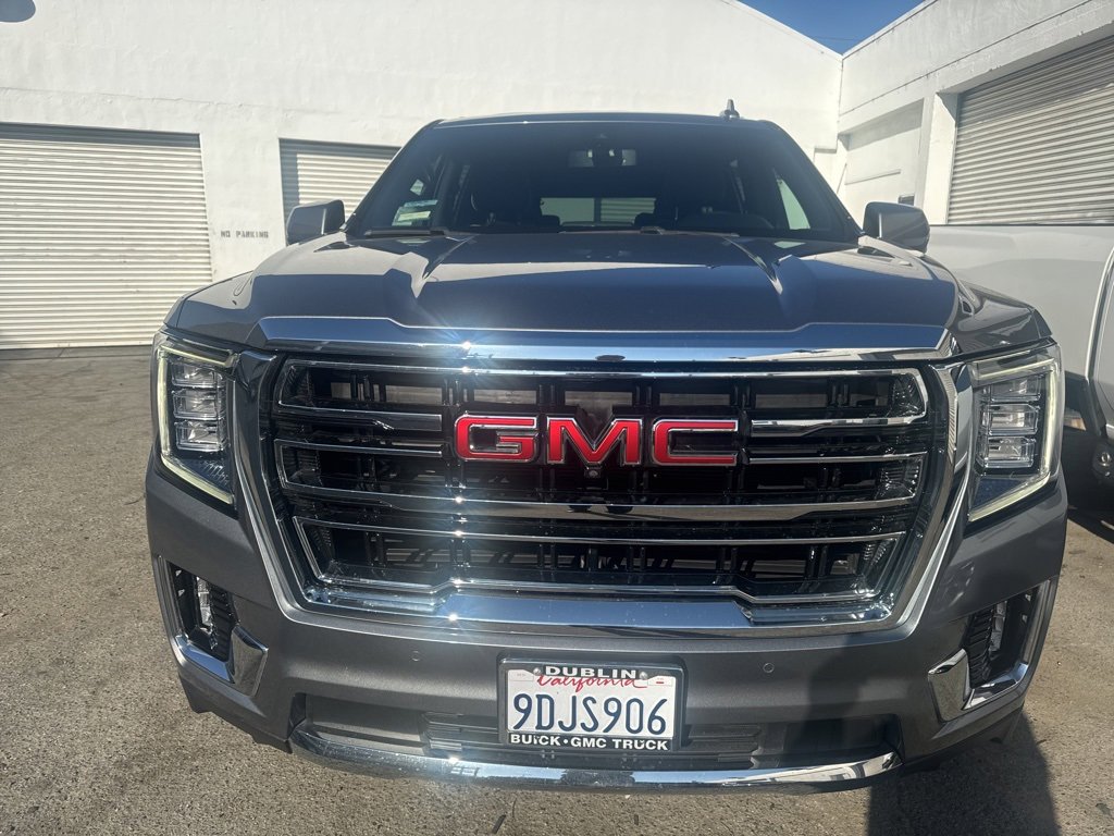 2022 Gmc Yukon XL SLT photo 2