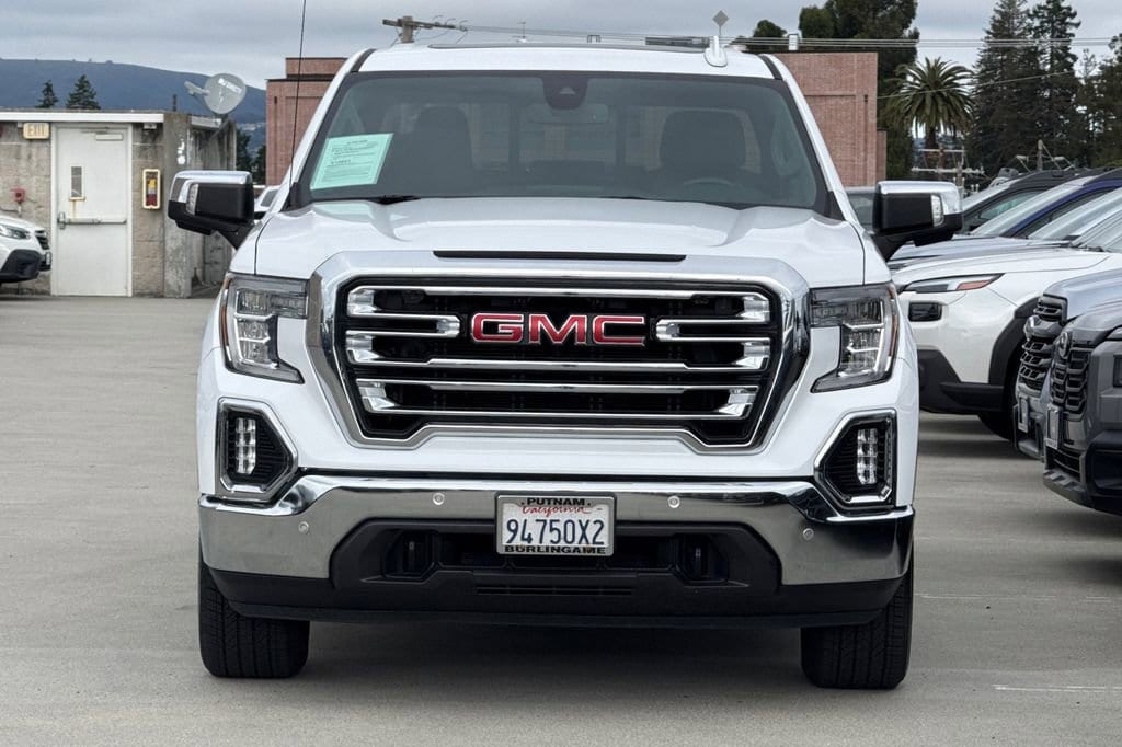 2020 GMC Sierra 1500 SLT photo 3