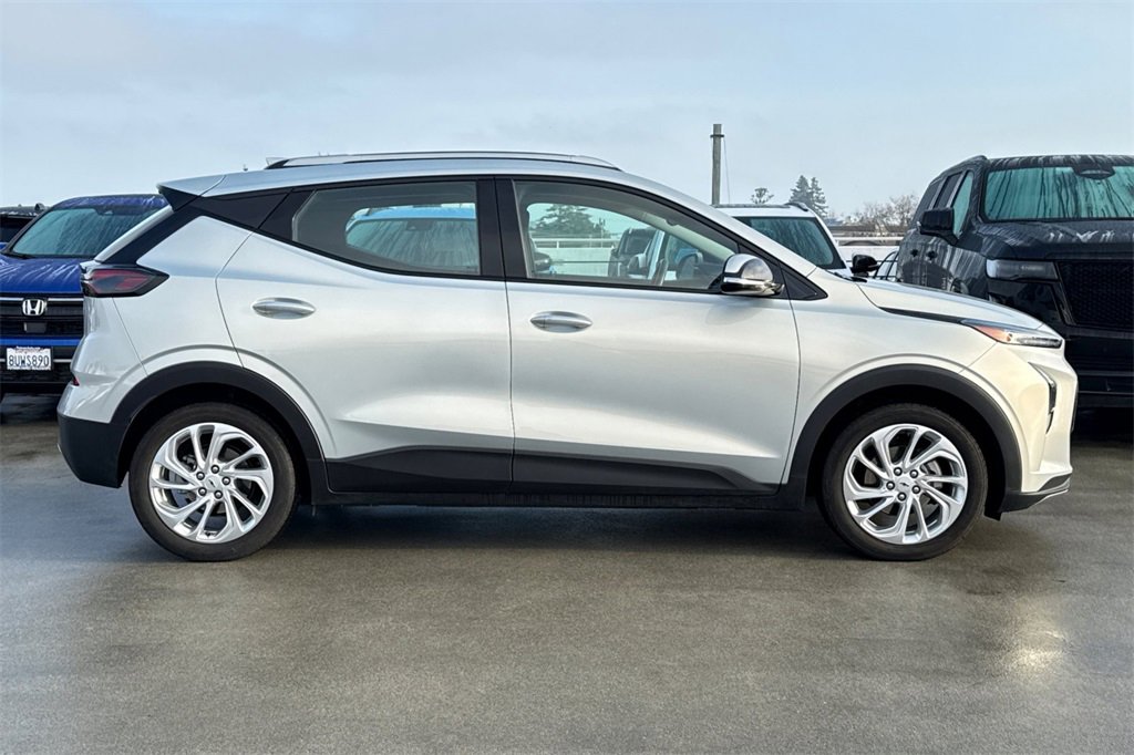 Used 2023 Chevrolet Bolt EUV LT with VIN 1G1FY6S06P4118908 for sale in Burlingame, CA