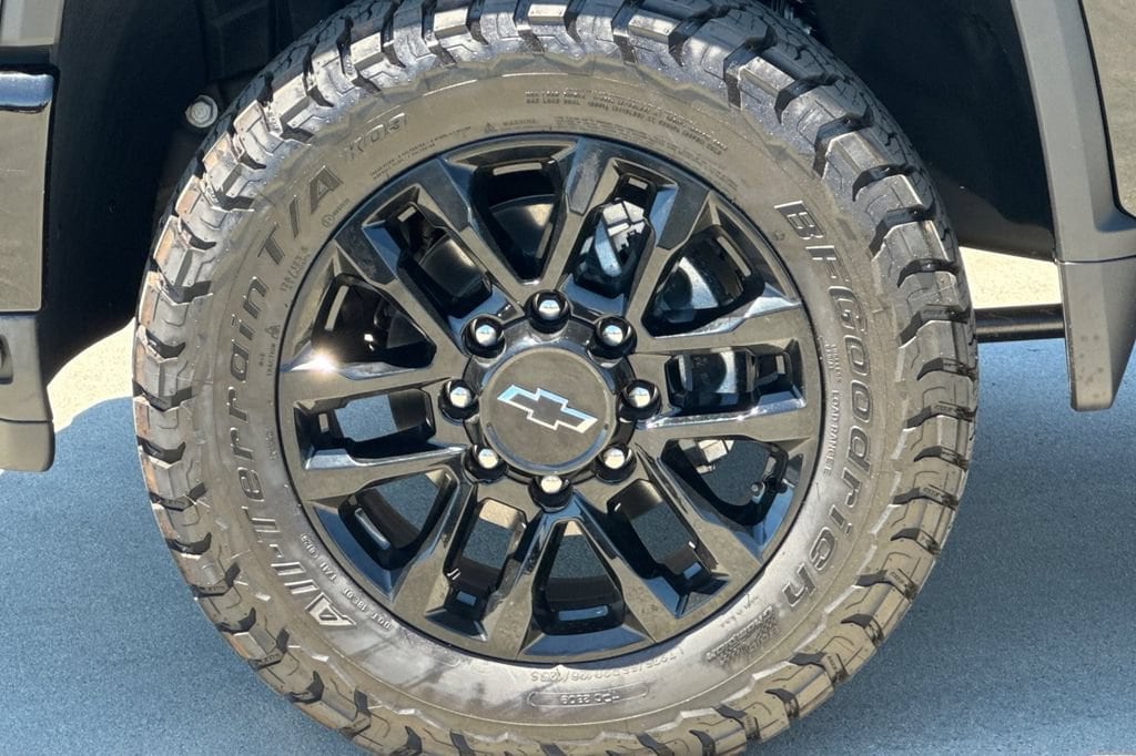 2026 Chevrolet Silverado 2500 HD LTZ - Photo 25