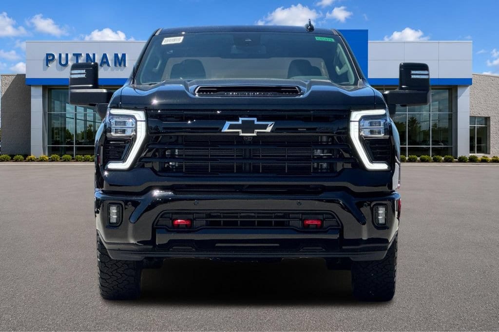 2026 Chevrolet Silverado 2500 HD LTZ - Photo 8