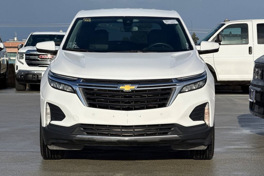 2024 Chevrolet Equinox LT photo 3