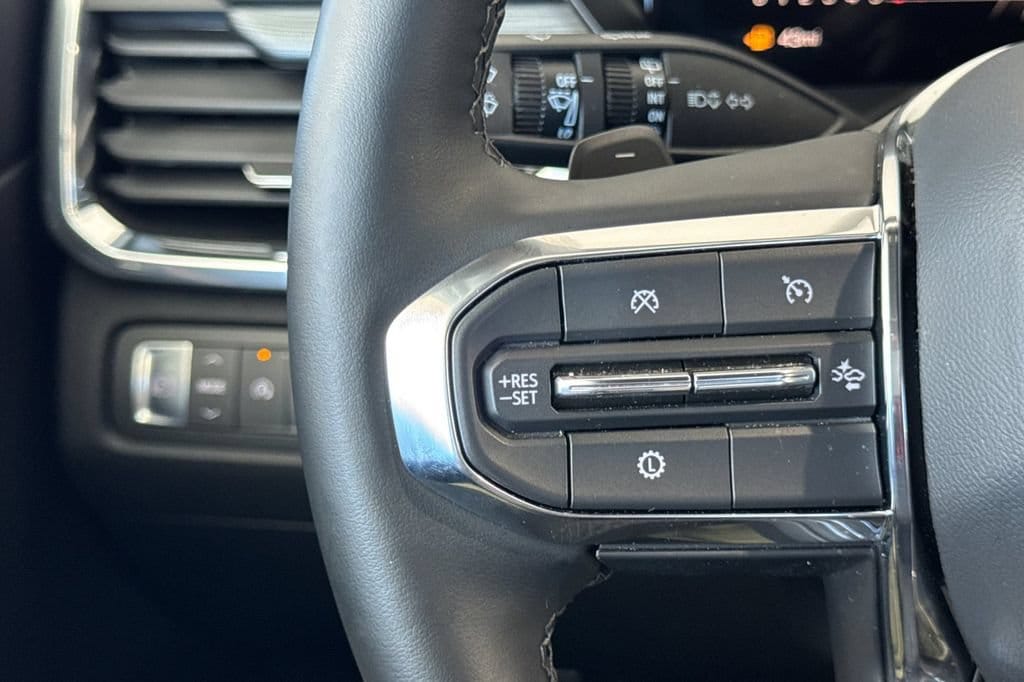 2025 GMC Acadia Elevation - Photo 32