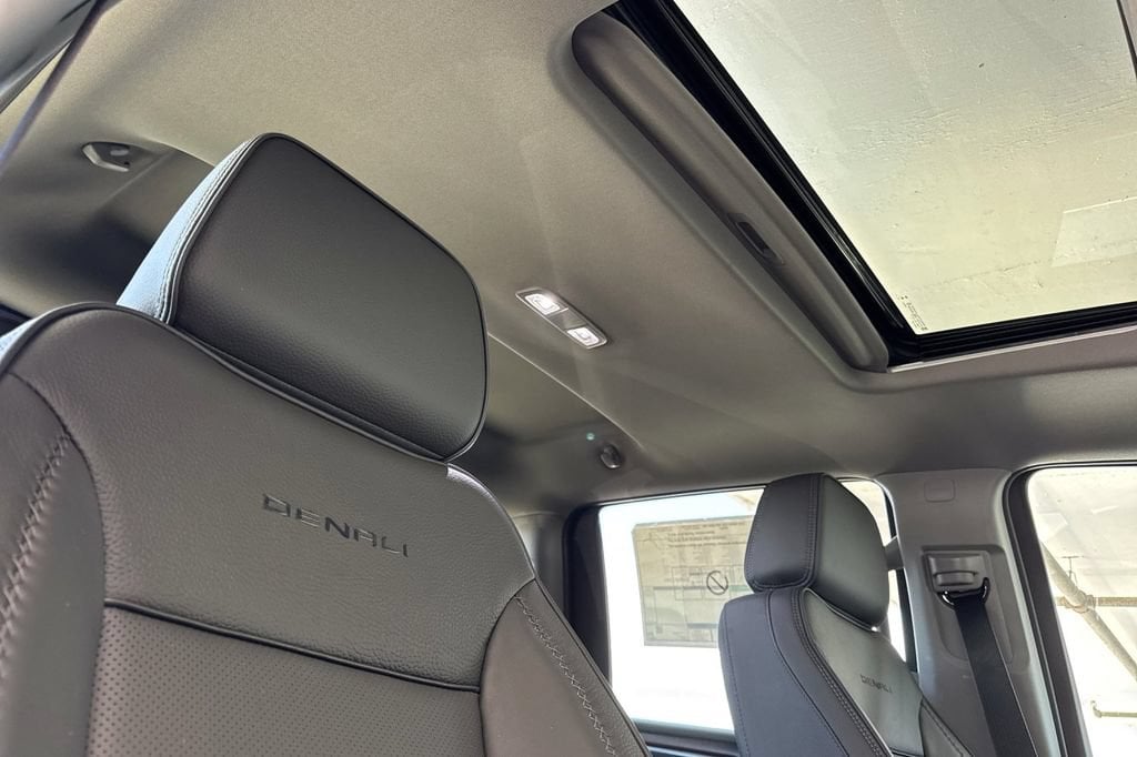 2026 GMC Sierra 2500HD Denali - Photo 14