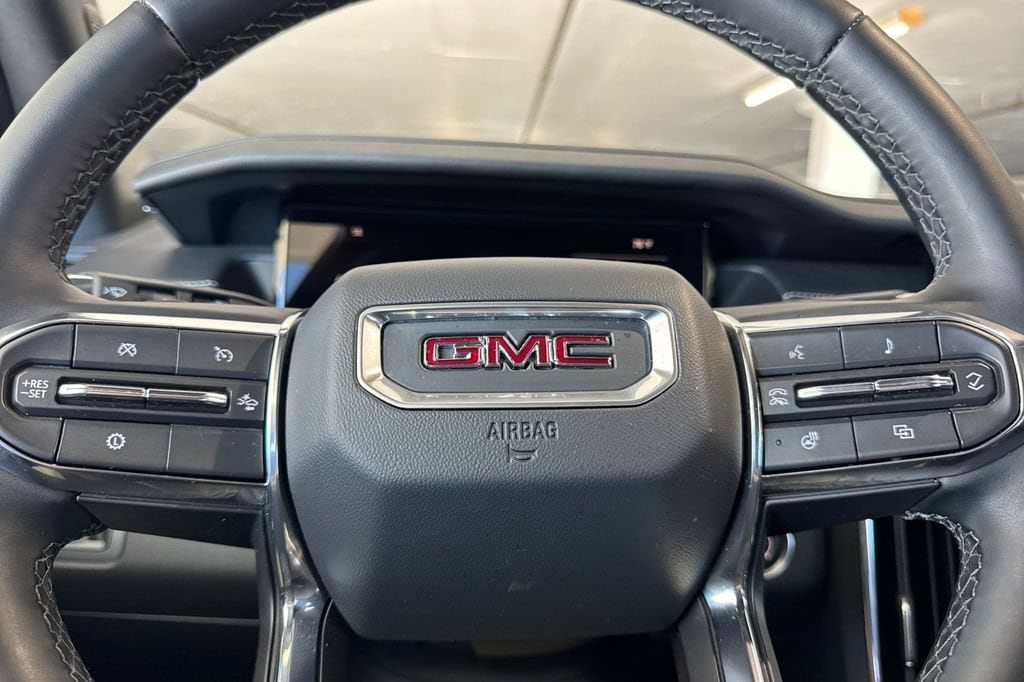 2025 GMC Acadia Elevation - Photo 31
