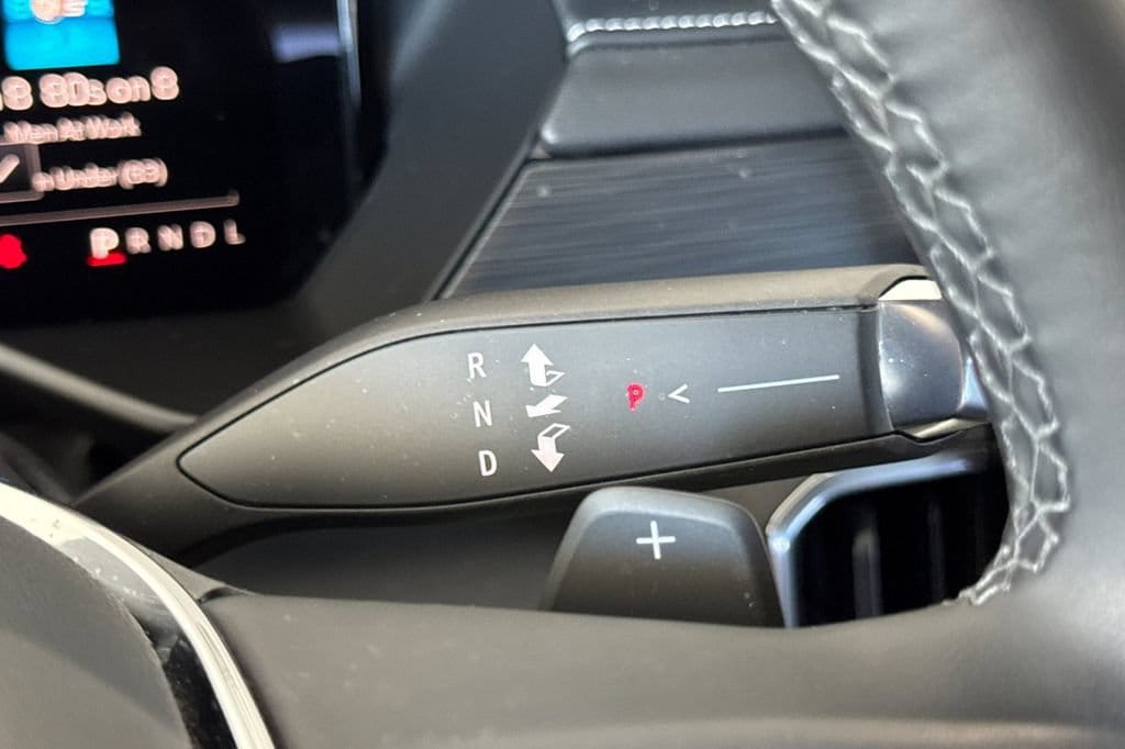 2025 GMC Acadia Elevation - Photo 29