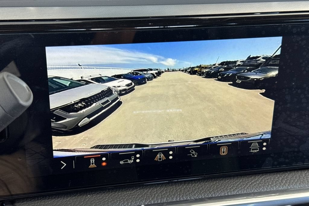 2026 GMC Sierra 2500HD Denali - Photo 17