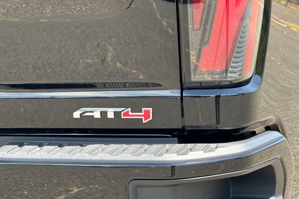 2026 GMC Sierra 2500HD AT4 - Photo 26