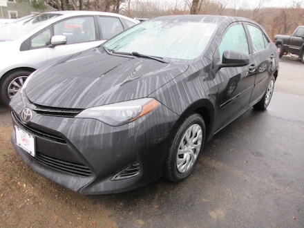 2017 Toyota Corolla LE 4dr Sedan Sedan