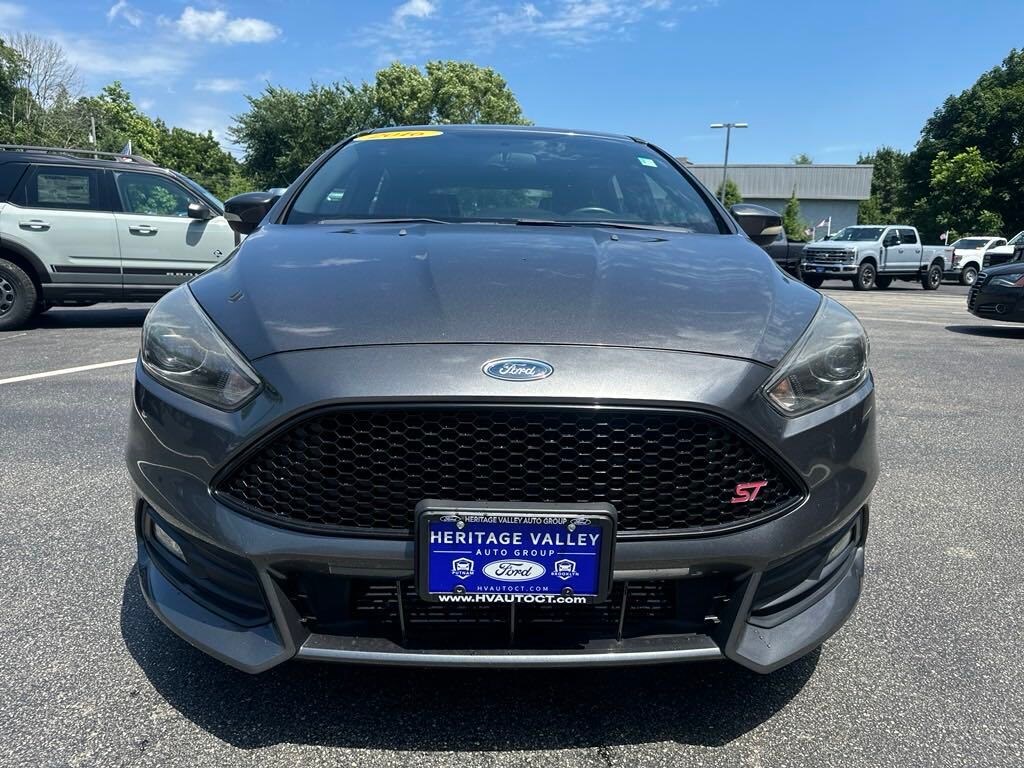 Used 2016 Ford Focus ST with VIN 1FADP3L95GL342468 for sale in Brooklyn, CT