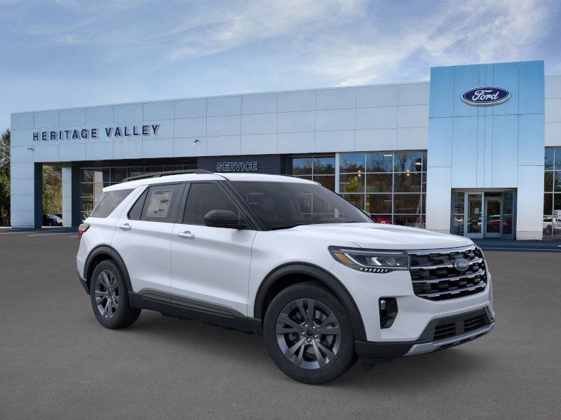 2026 Ford Explorer Active's photo