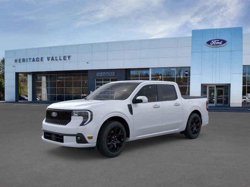2025 Ford Maverick photo 3