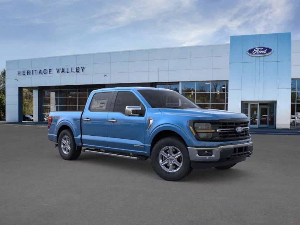 New 2025 Ford F-150 XLT Truck SuperCrew Cab