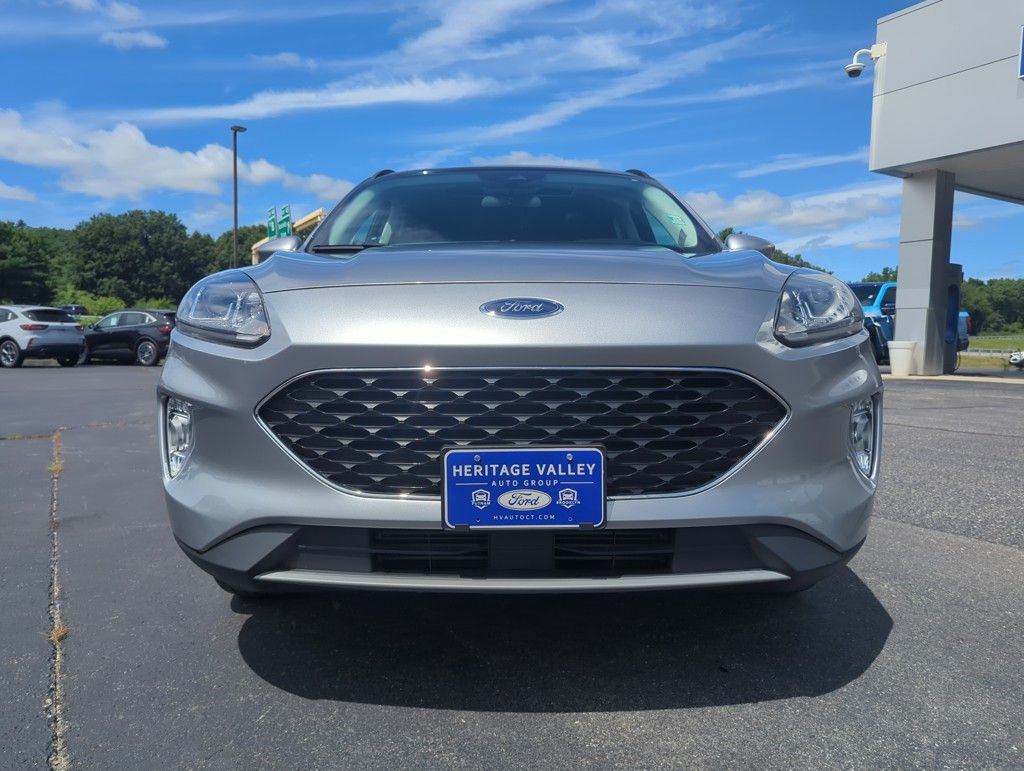 2022 Ford Escape SEL photo 2