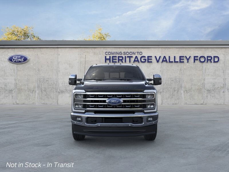 2025 Ford F-350 Lariat photo 2