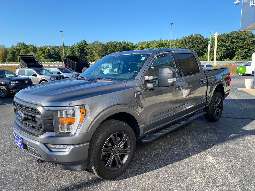2022 Ford F-150 XLT photo 3