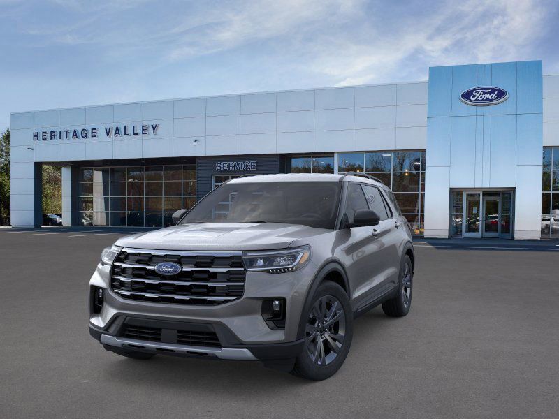 2026 Ford Explorer photo 2