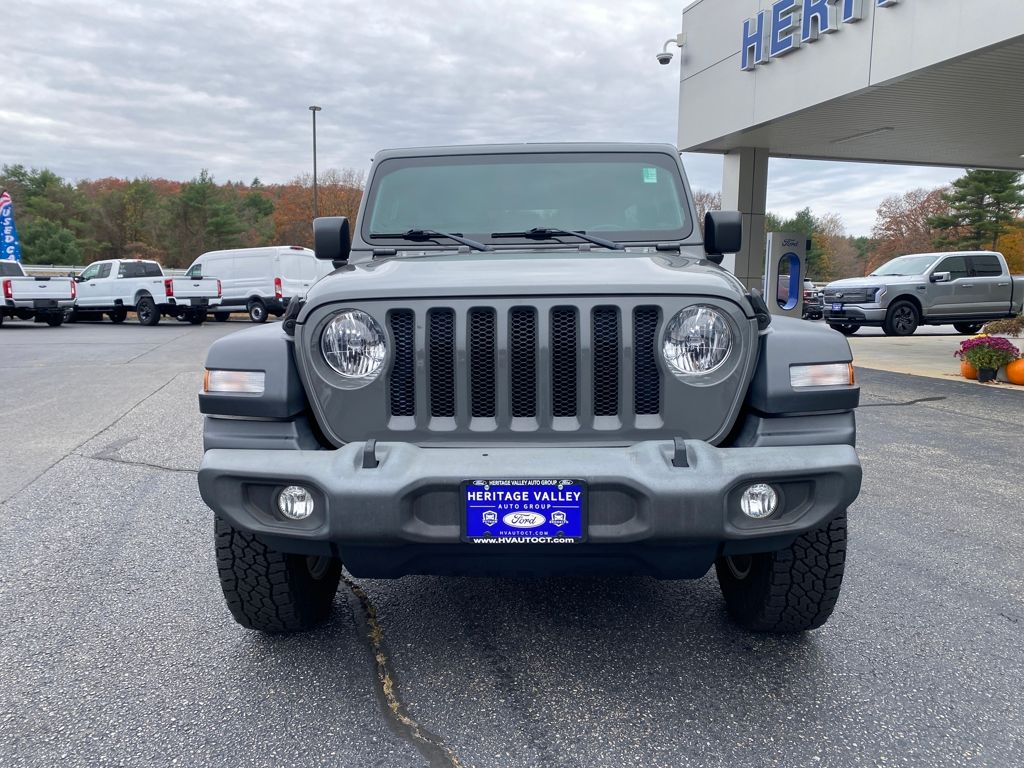 2019 Jeep Wrangler Unlimited Sport photo 2