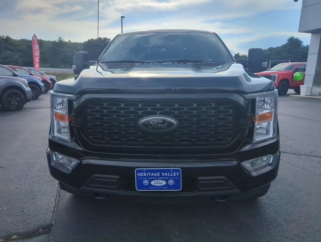 2022 Ford F-150 XL photo 2