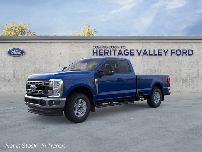 2026 Ford F-350 XLT photo 3