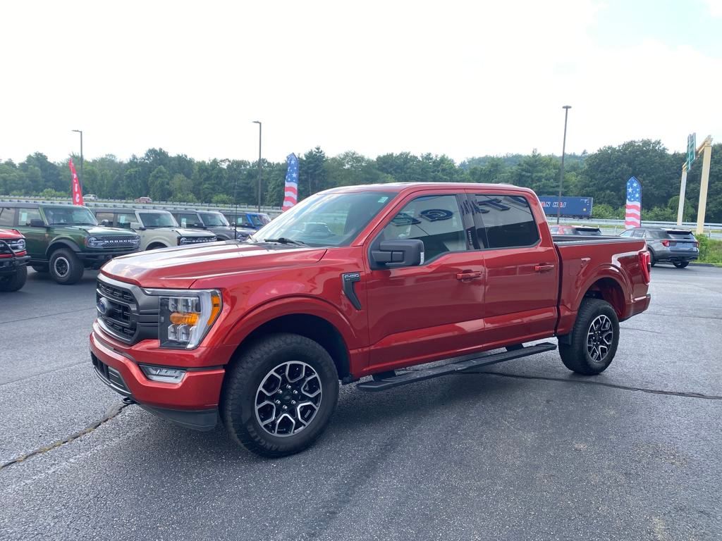 2023 Ford F-150 XLT photo 2