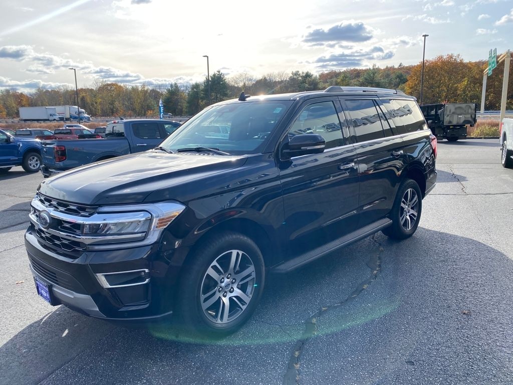 Used 2024 Ford Expedition Limited SUV