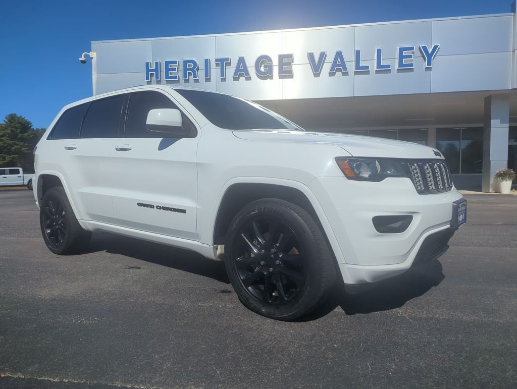 Used 2020 Jeep Grand Cherokee Laredo SUV