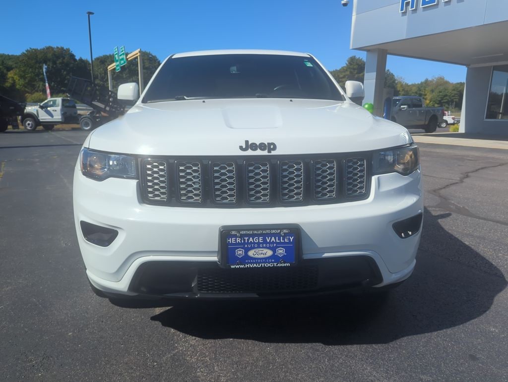 Used 2020 Jeep Grand Cherokee Laredo SUV