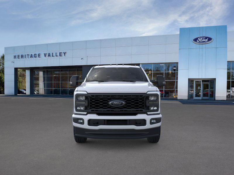 2026 Ford F-350 XLT photo 2