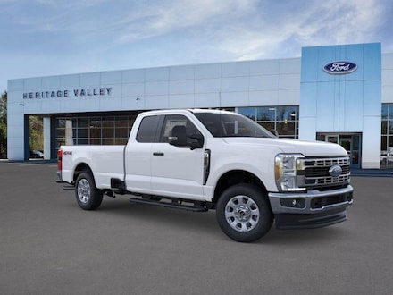 2025 Ford F-350 F-350 XLT Truck Super Cab