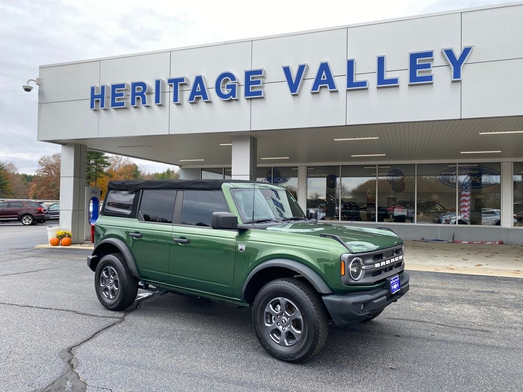2022 Ford Bronco 4-Door Big Bend's photo