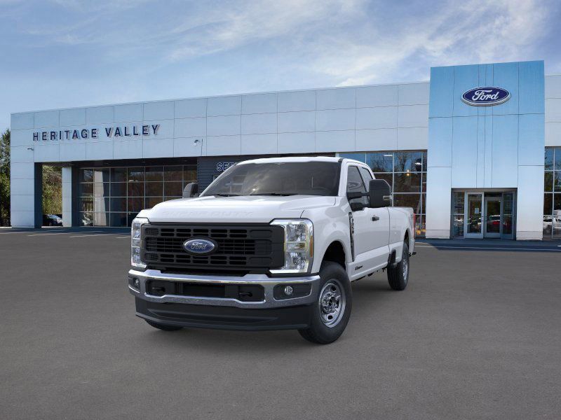 2026 Ford F-350 XL photo 4