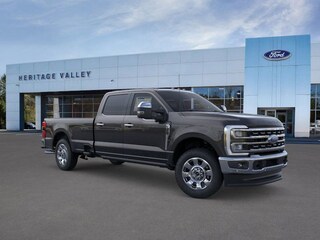2025 Ford F-350 F-350 Lariat Truck Crew Cab