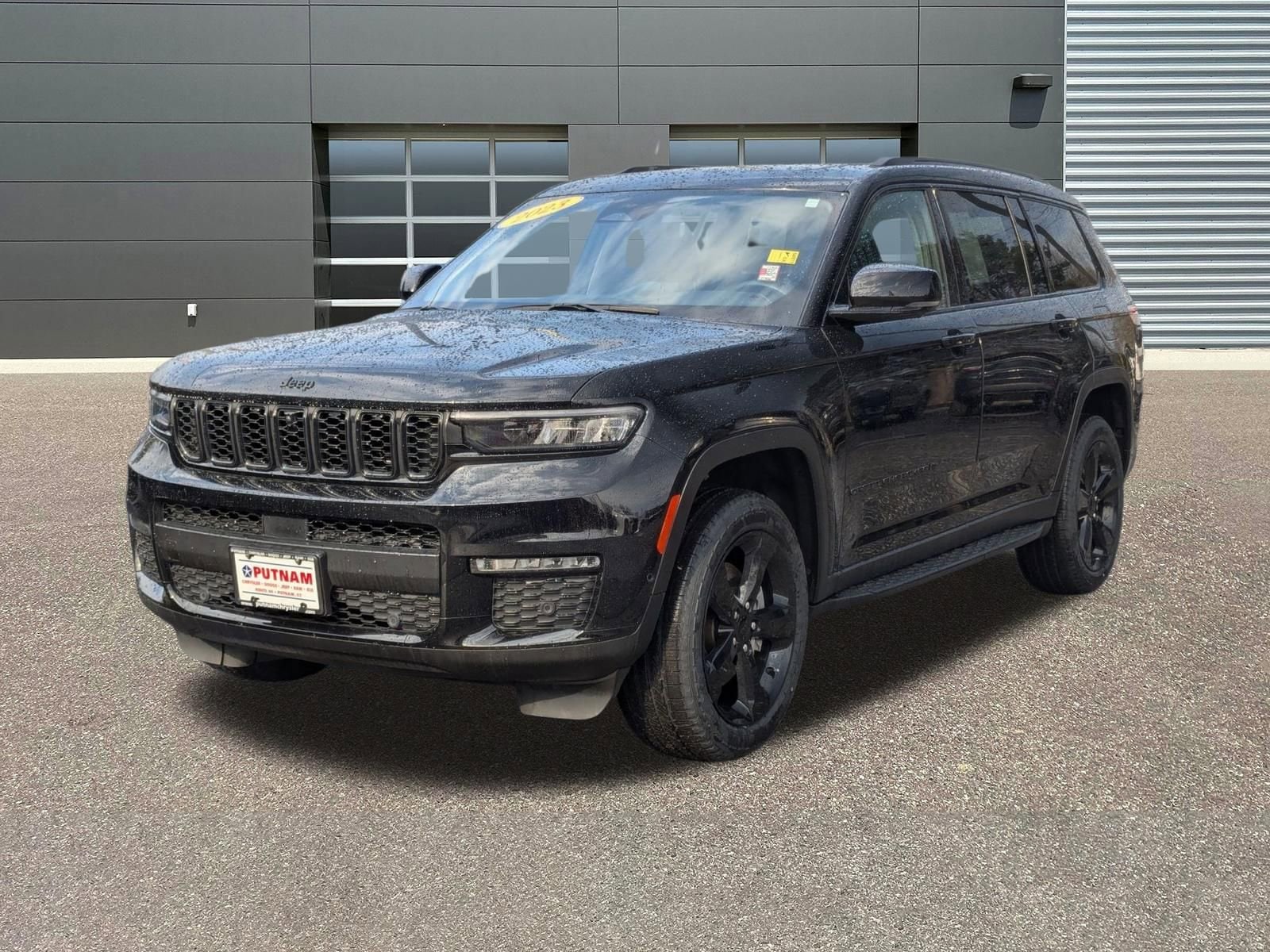 2023 Jeep Grand Cherokee L Limited photo 6