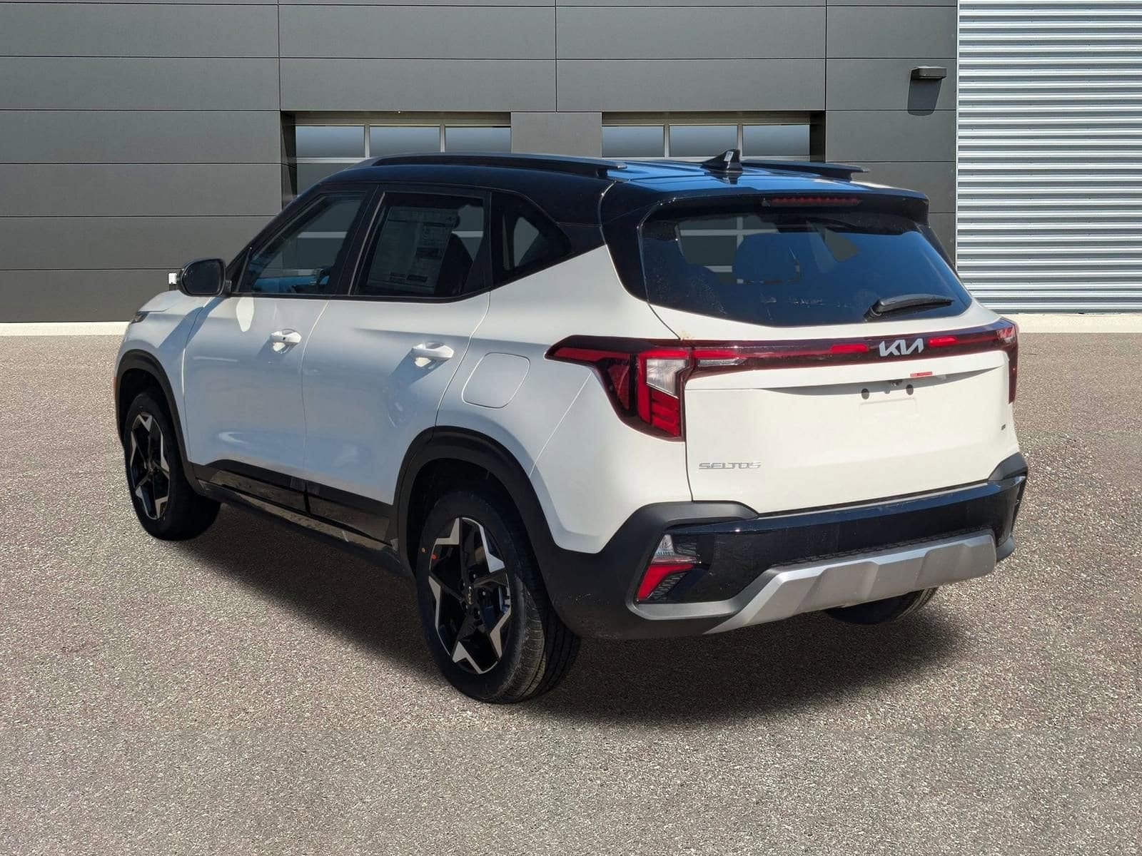 2026 Kia Seltos S - Photo 5