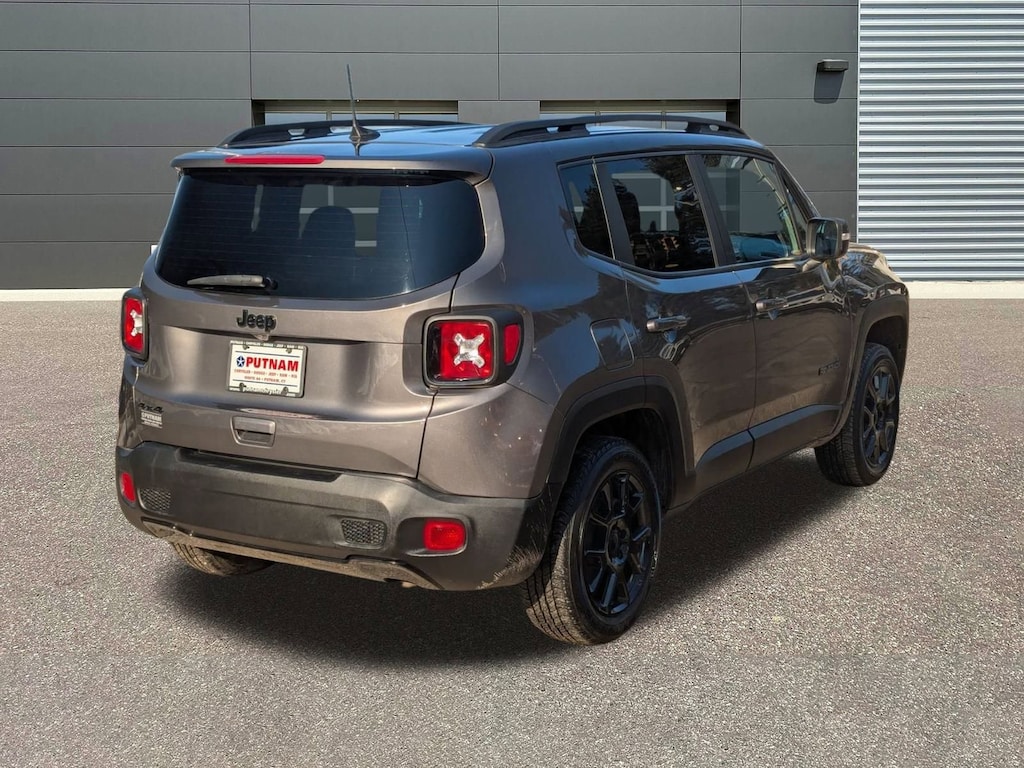 Used 2019 Jeep Renegade Latitude 4x4 SUV