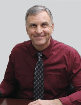 Staff member Mark Dexter from ID_03ddf35095a5