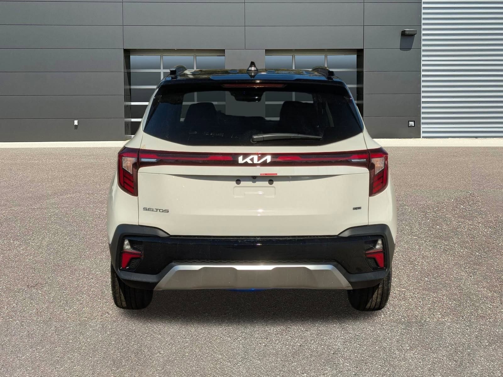 2026 Kia Seltos S - Photo 4