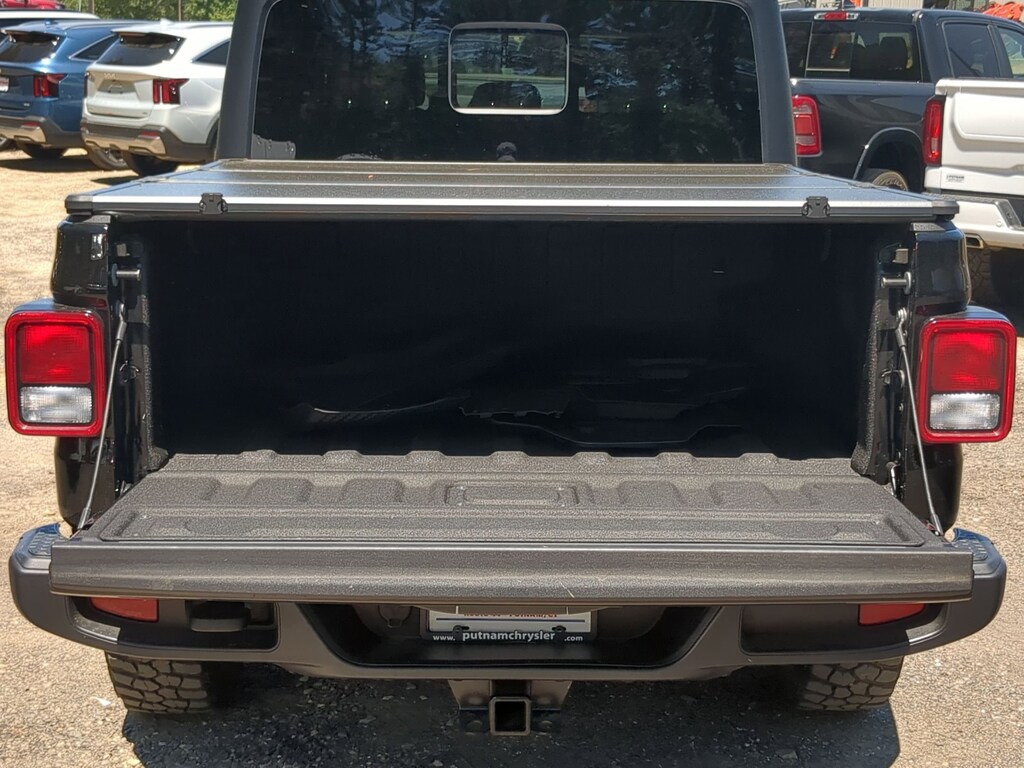 Certified 2022 Jeep Gladiator Sport Truck Crew Cab