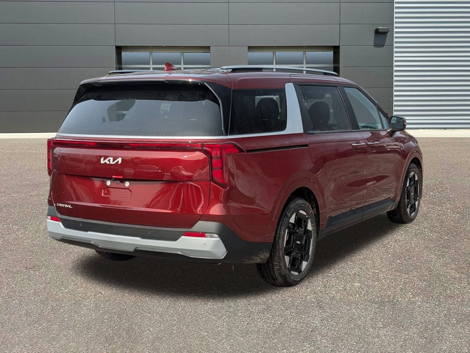 2026 Kia Carnival EX - Photo 3
