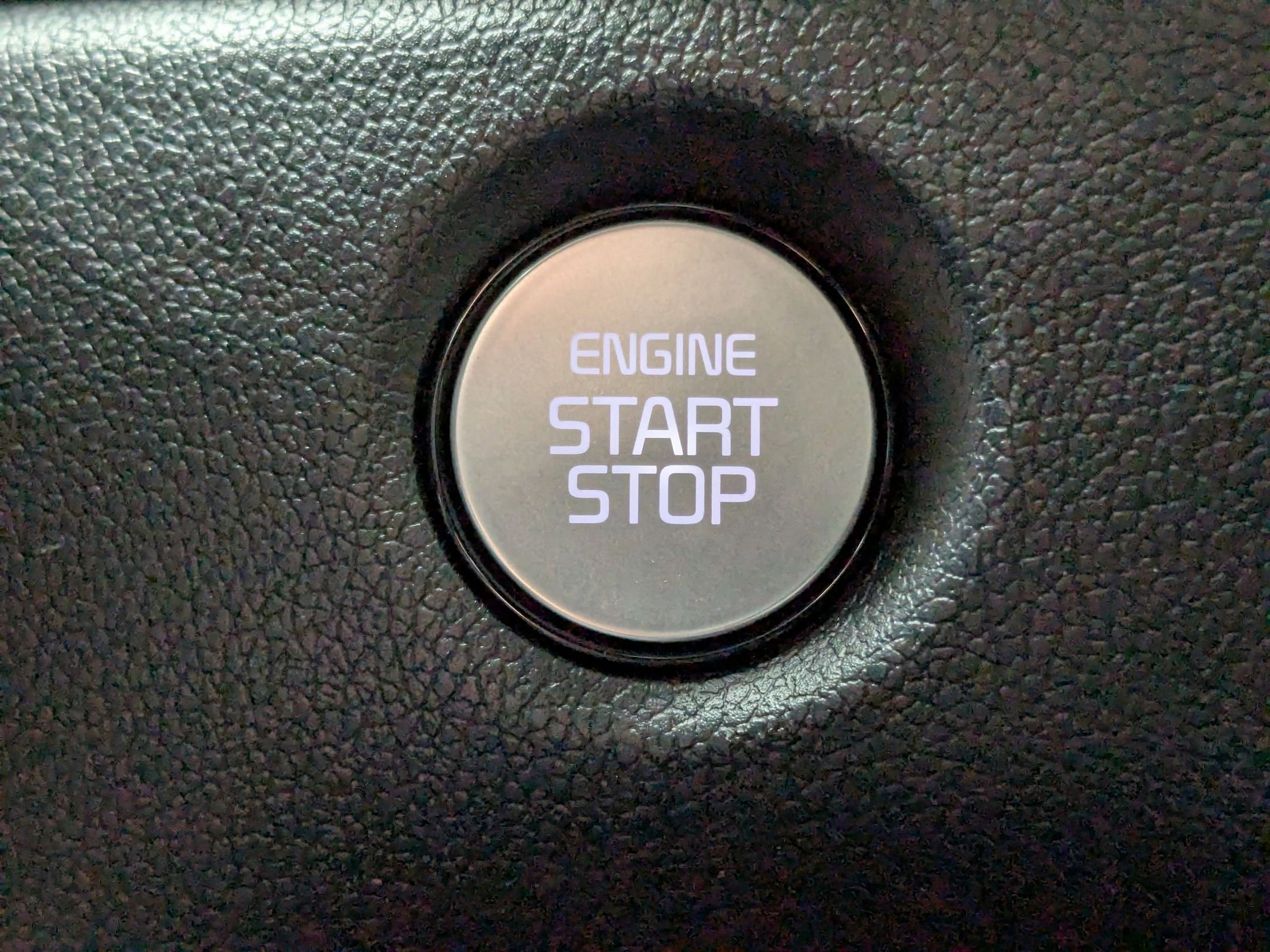 2025 Kia Sorento S - Photo 27