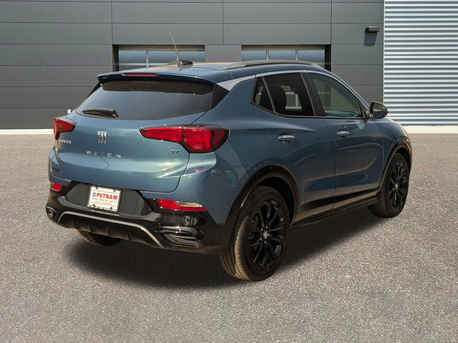 2024 Buick Encore GX Sport Touring photo 3