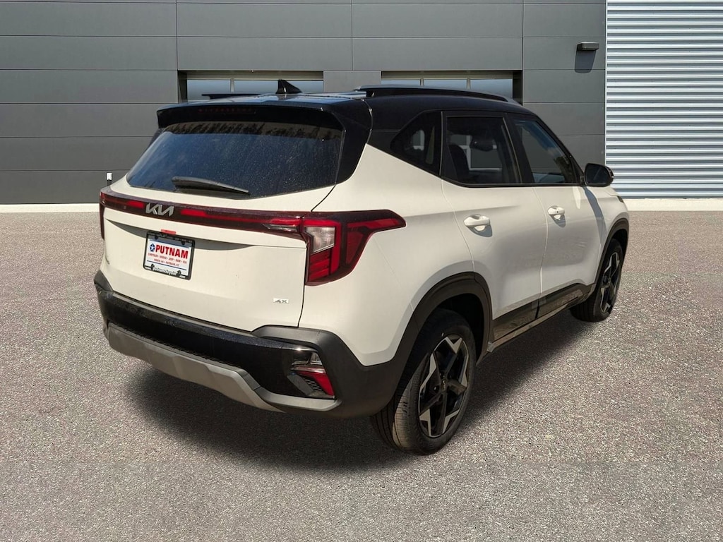 New 2026 Kia Seltos S SUV