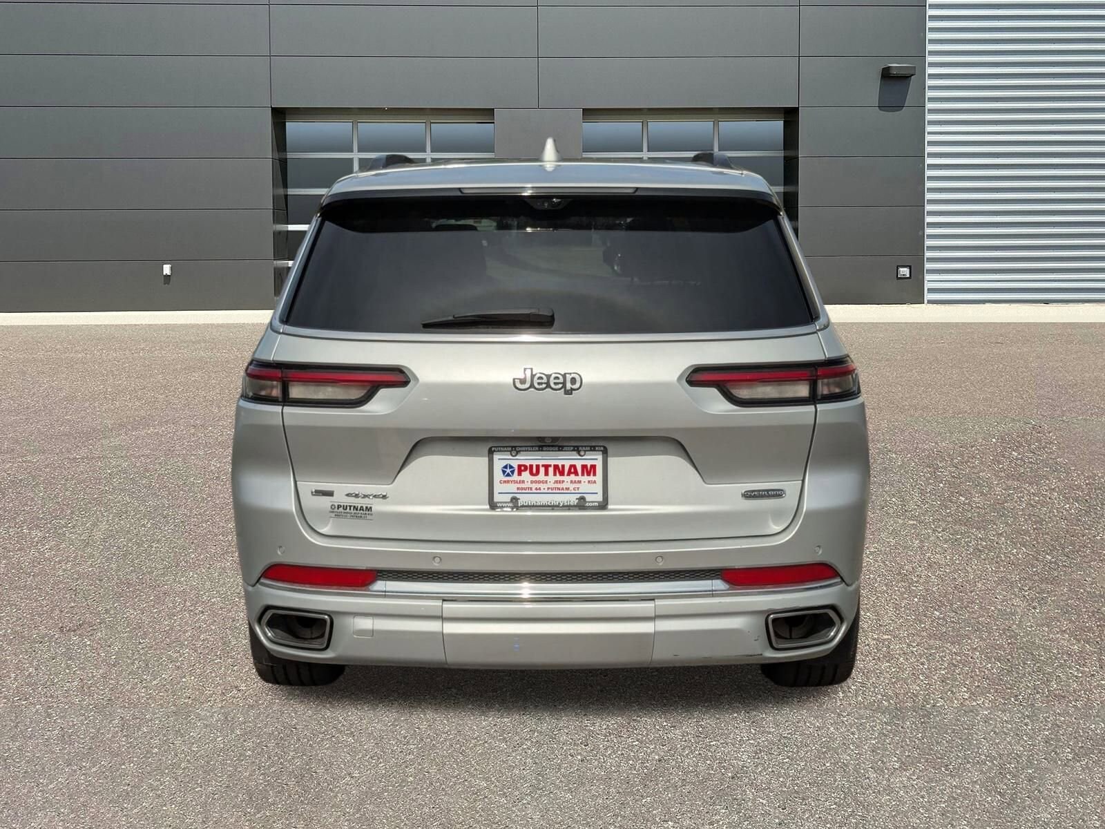 2022 Jeep Grand Cherokee Overland photo 4