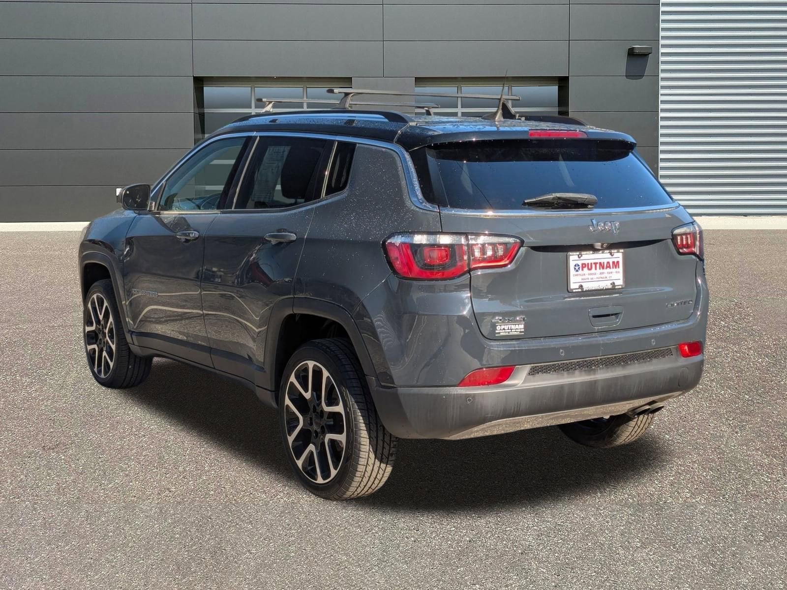 2017 Jeep New Compass Limited 4x4 photo 4