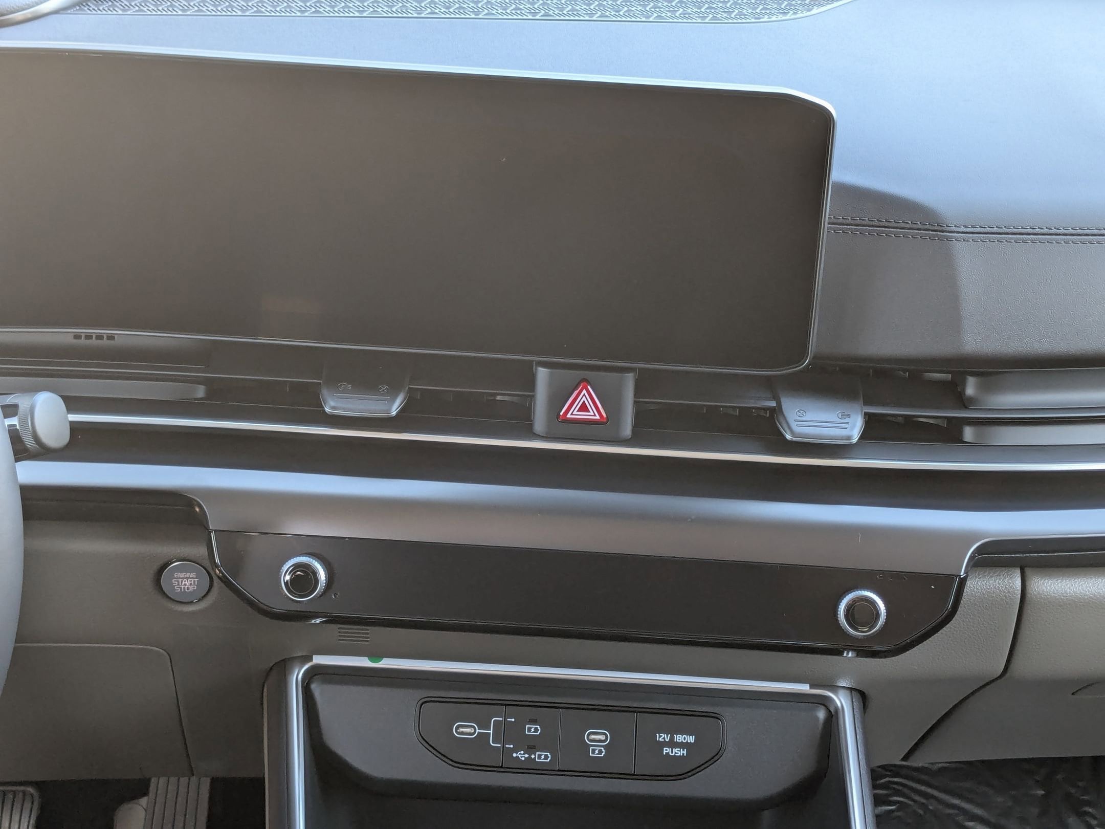 2026 Kia Carnival LXS - Photo 27