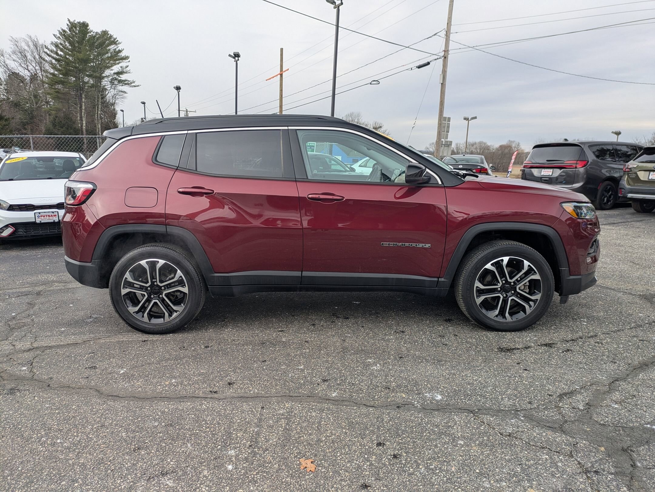 2022 Jeep Compass Limited photo 2